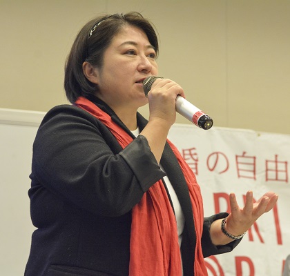 小宮山泰子議員